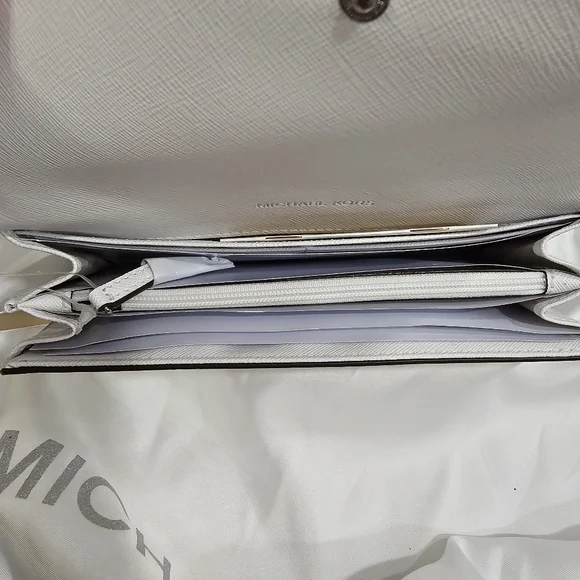 🤍NEW Bundle Michael Kors Eden MD Bucket Bag & Jet Set Travel Wallet Optic White - Picture 12 of 13